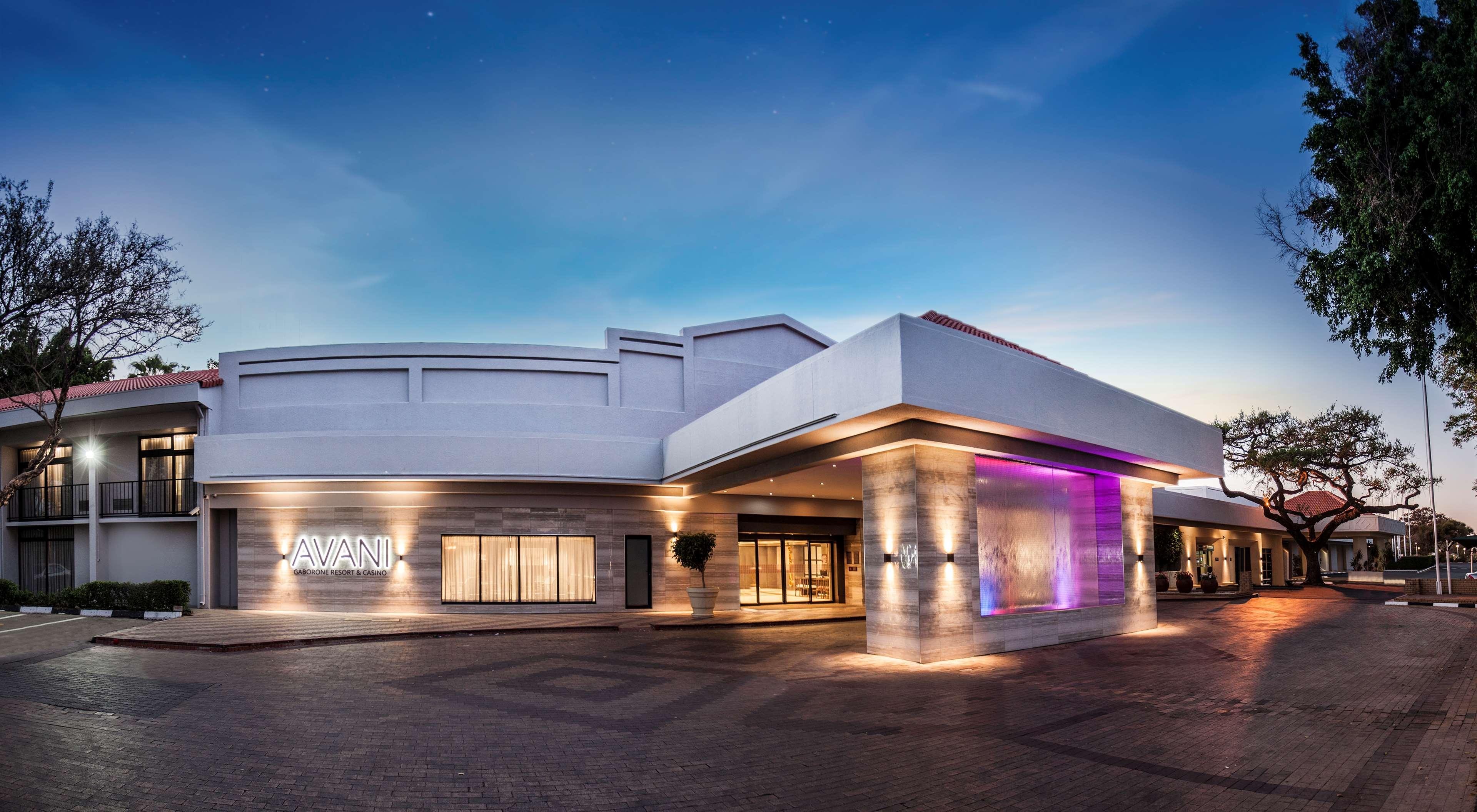 Avani Gaborone Resort & Casino Exterior foto